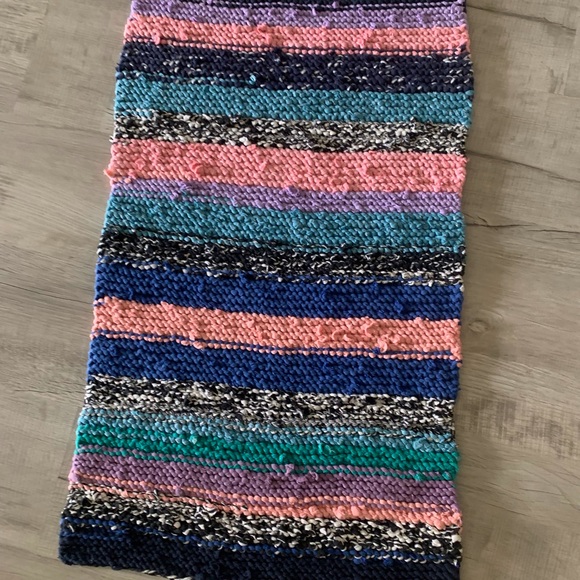 Rug. NWOT - Picture 9 of 10